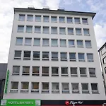 Bayer's Hotel 3*