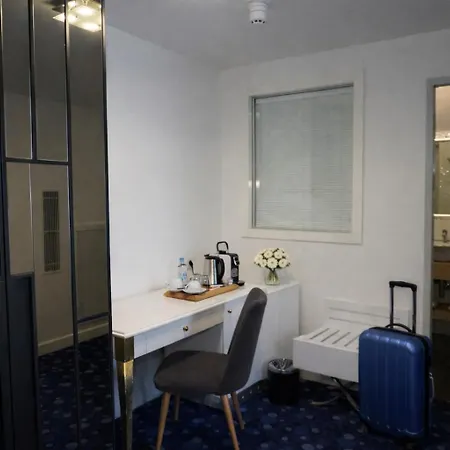 Bayer's 3* München