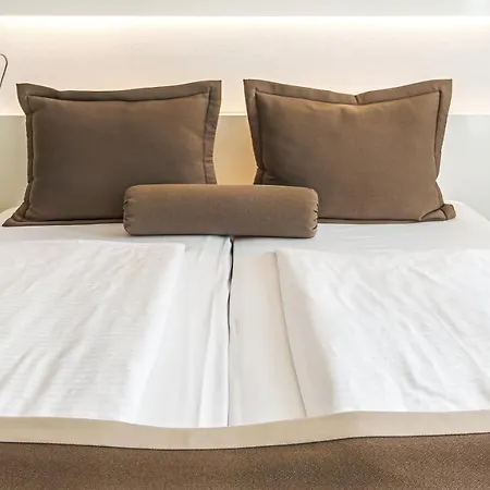 Bayer's Hotel 3*
